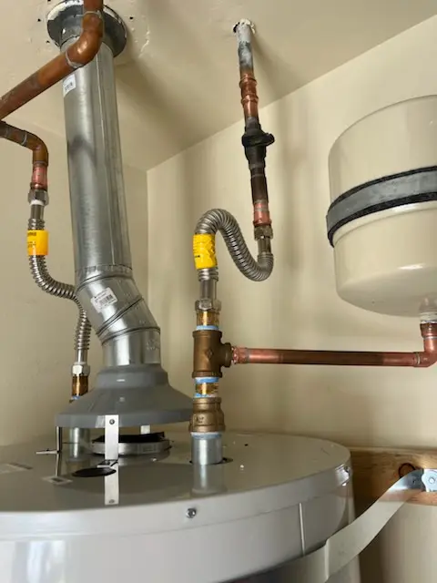 Water heater installation and plumbing repair in Knob Hill